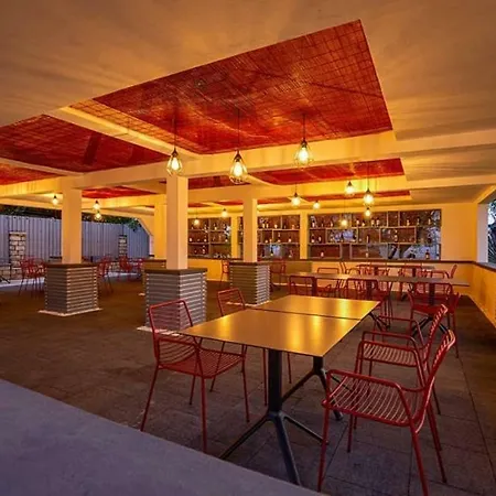 Castel Hotel